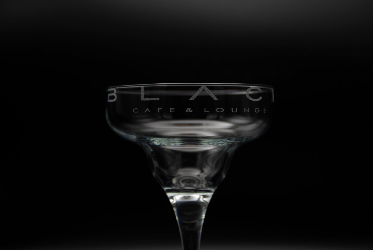 Verre à Cocktail Personnalisé – Gravure Laser Premium
