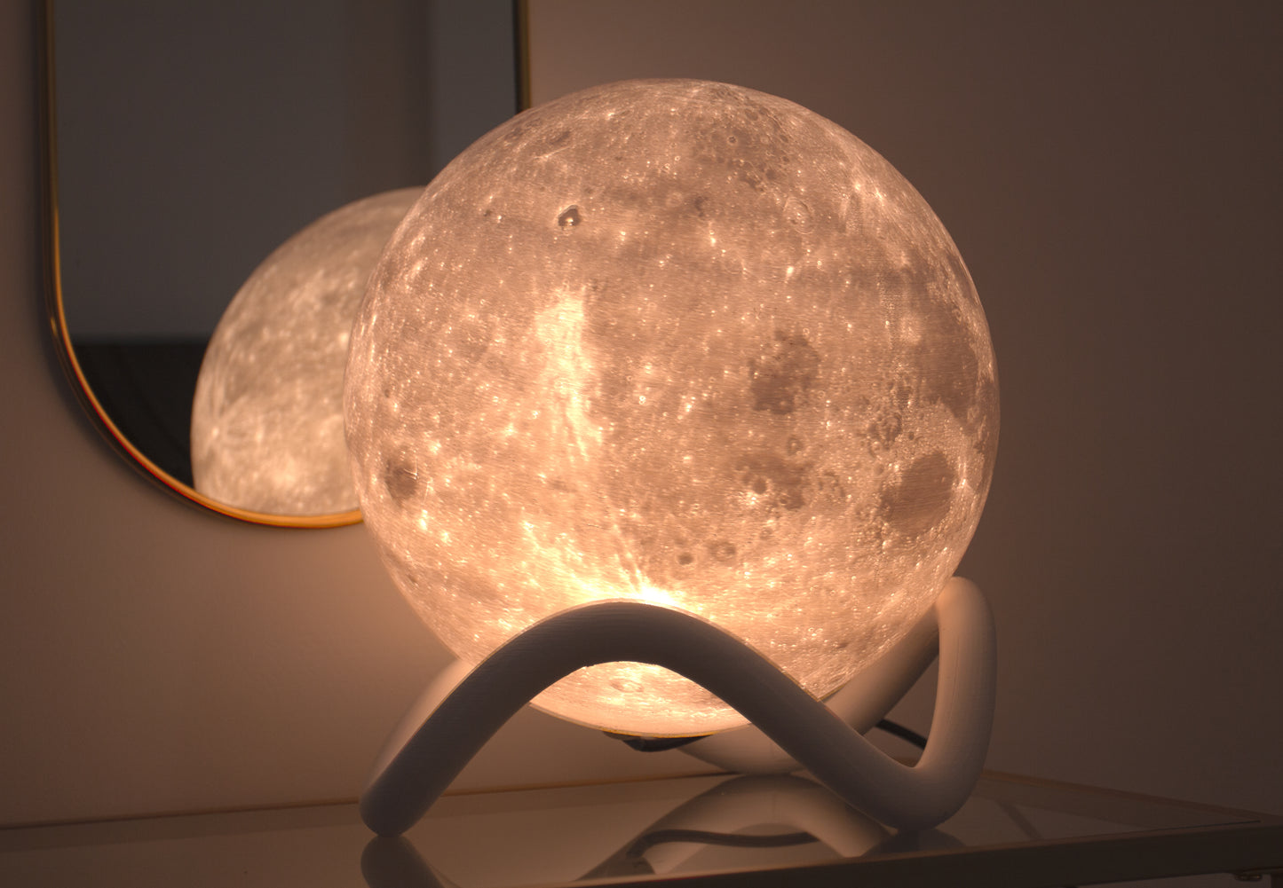 Lampe-lune-nasa-HD