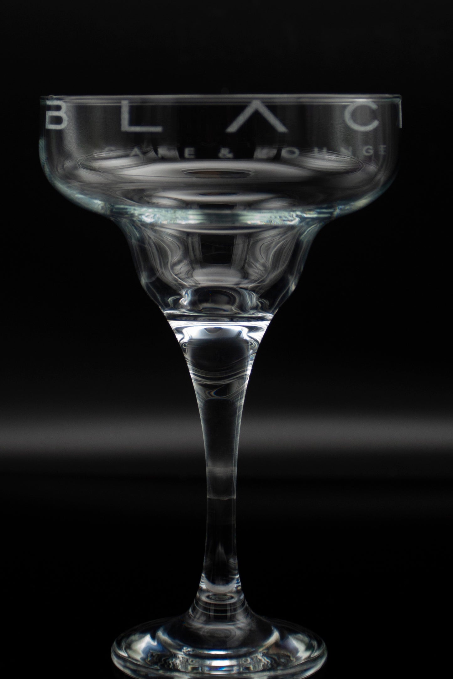 Verre à Cocktail Personnalisé – Gravure Laser Premium