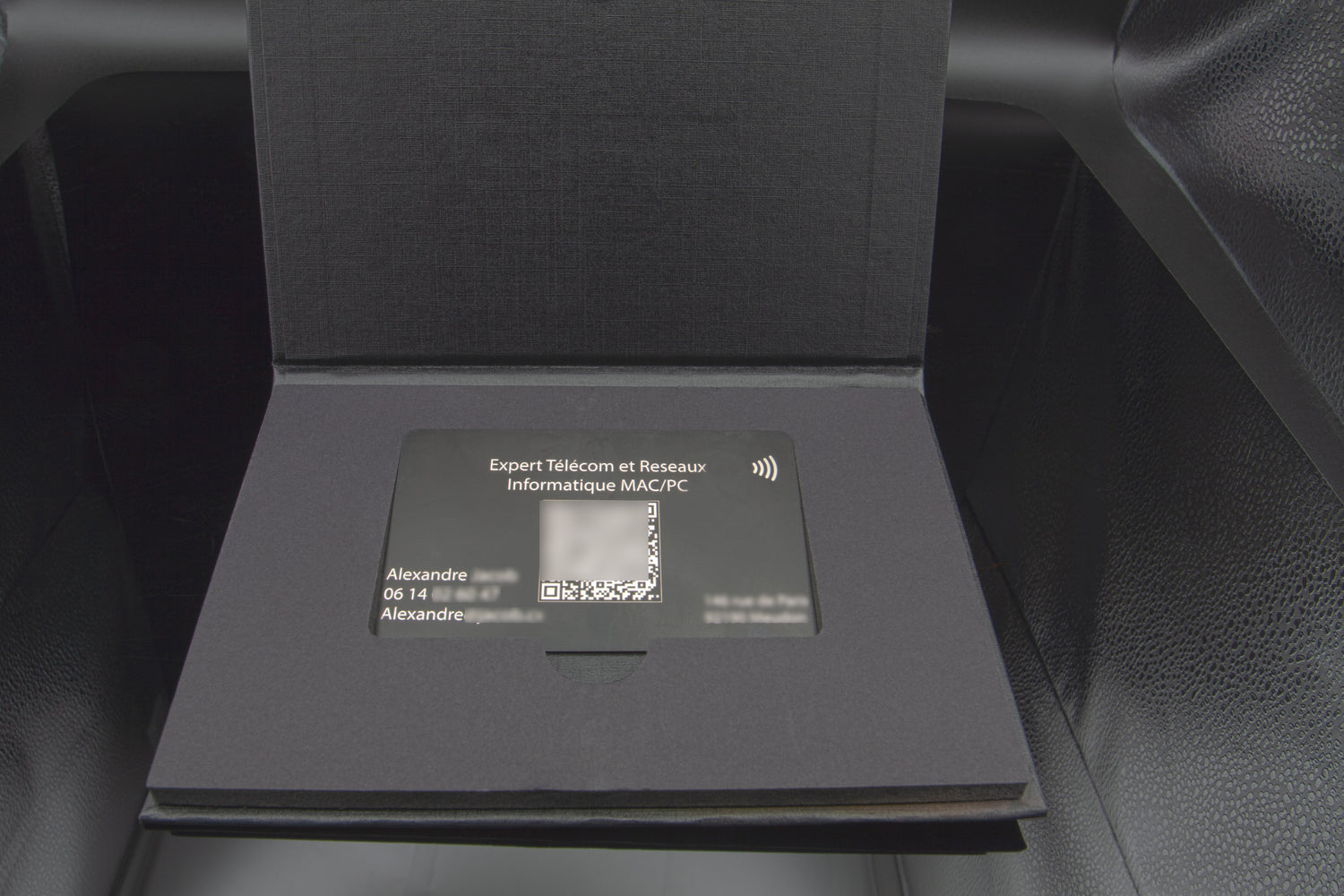 NFC-Business-card-Laser