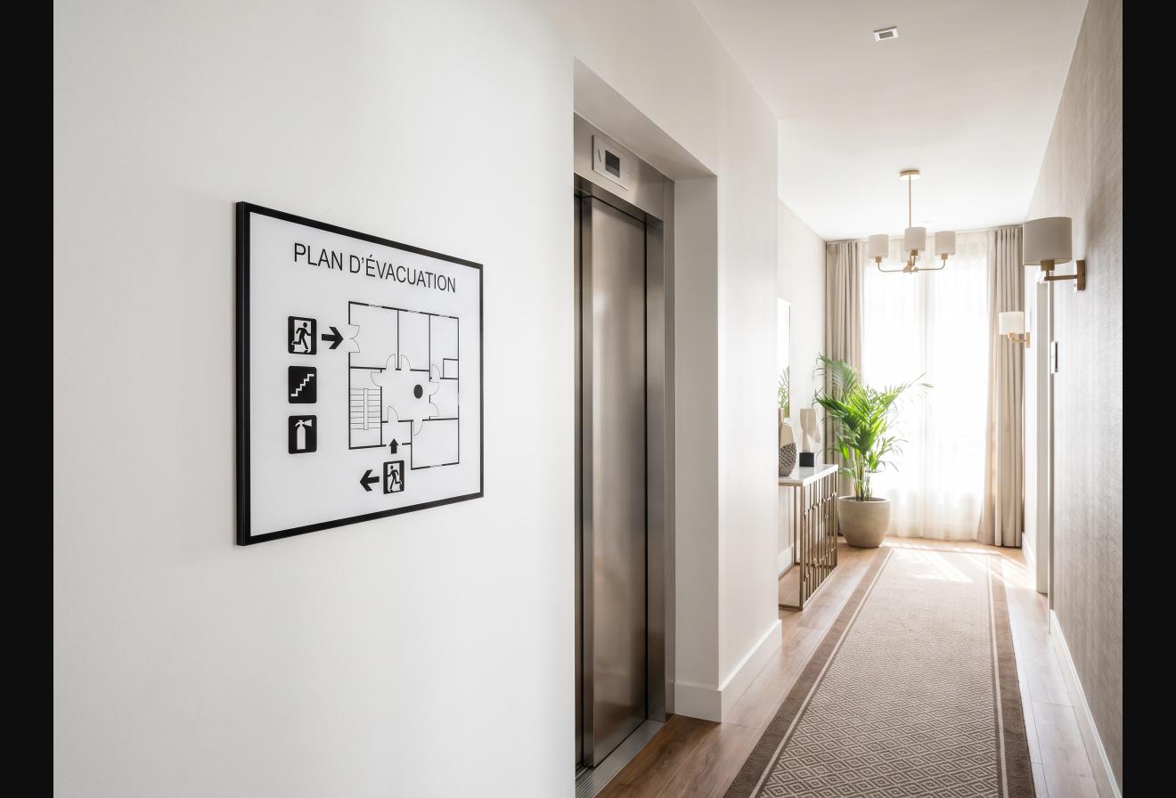 Plan d'évacuation réglementaire pour chambre